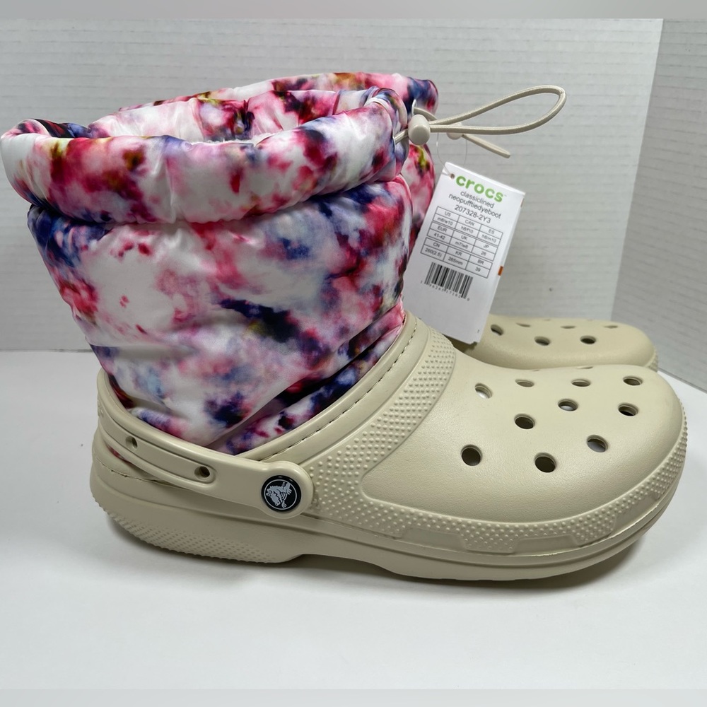 Crocs Classic Size W10/M8 Bone Fur Lined Cozy Warm Neo Puff Pink Tie-Dye Shoes